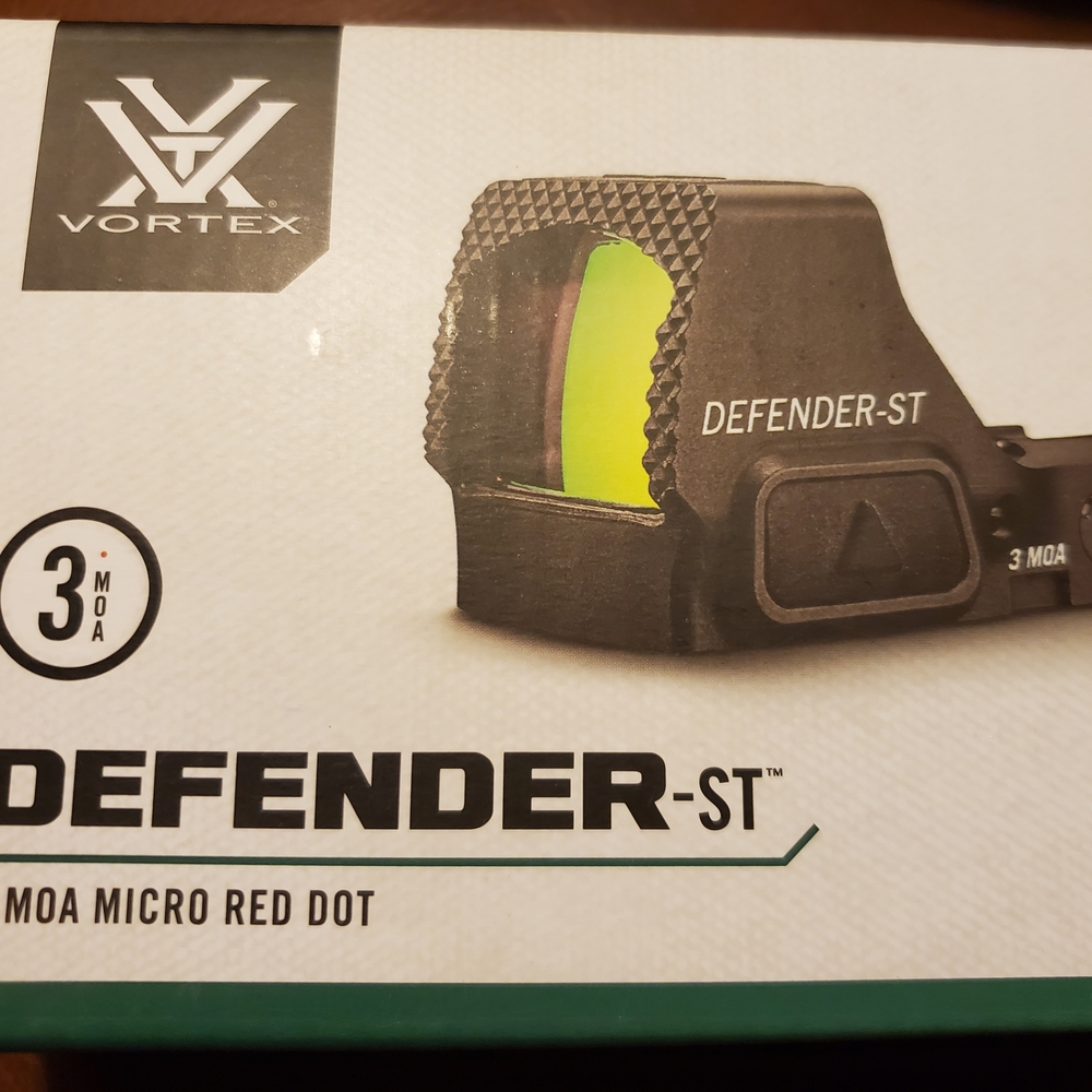 Sold- Vortex Defender-ST Red Dot Sight - Black